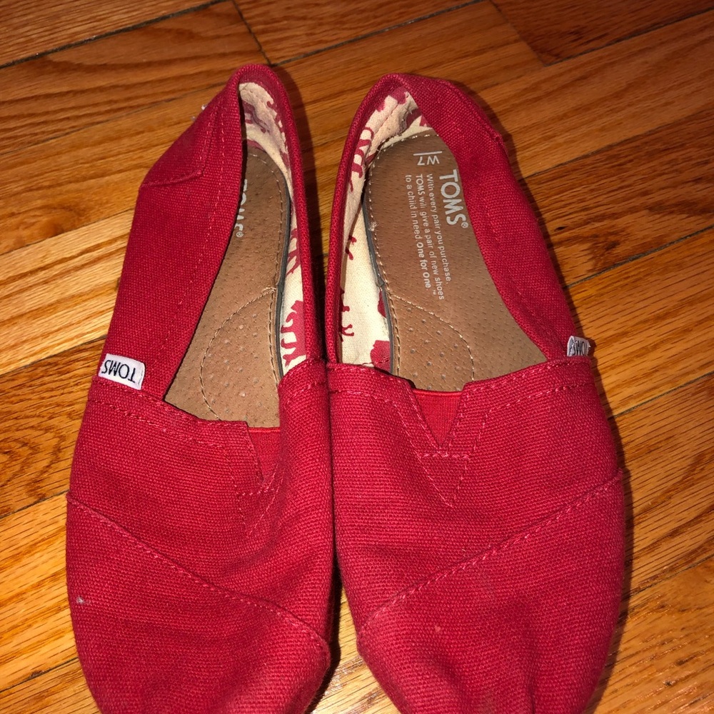 Red Toms - Picture 2 of 5